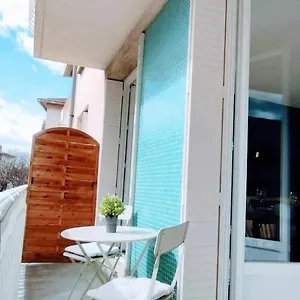 L'échappée Belle Parking Netflix Disney Clim By Rentabao Appartement Avignon